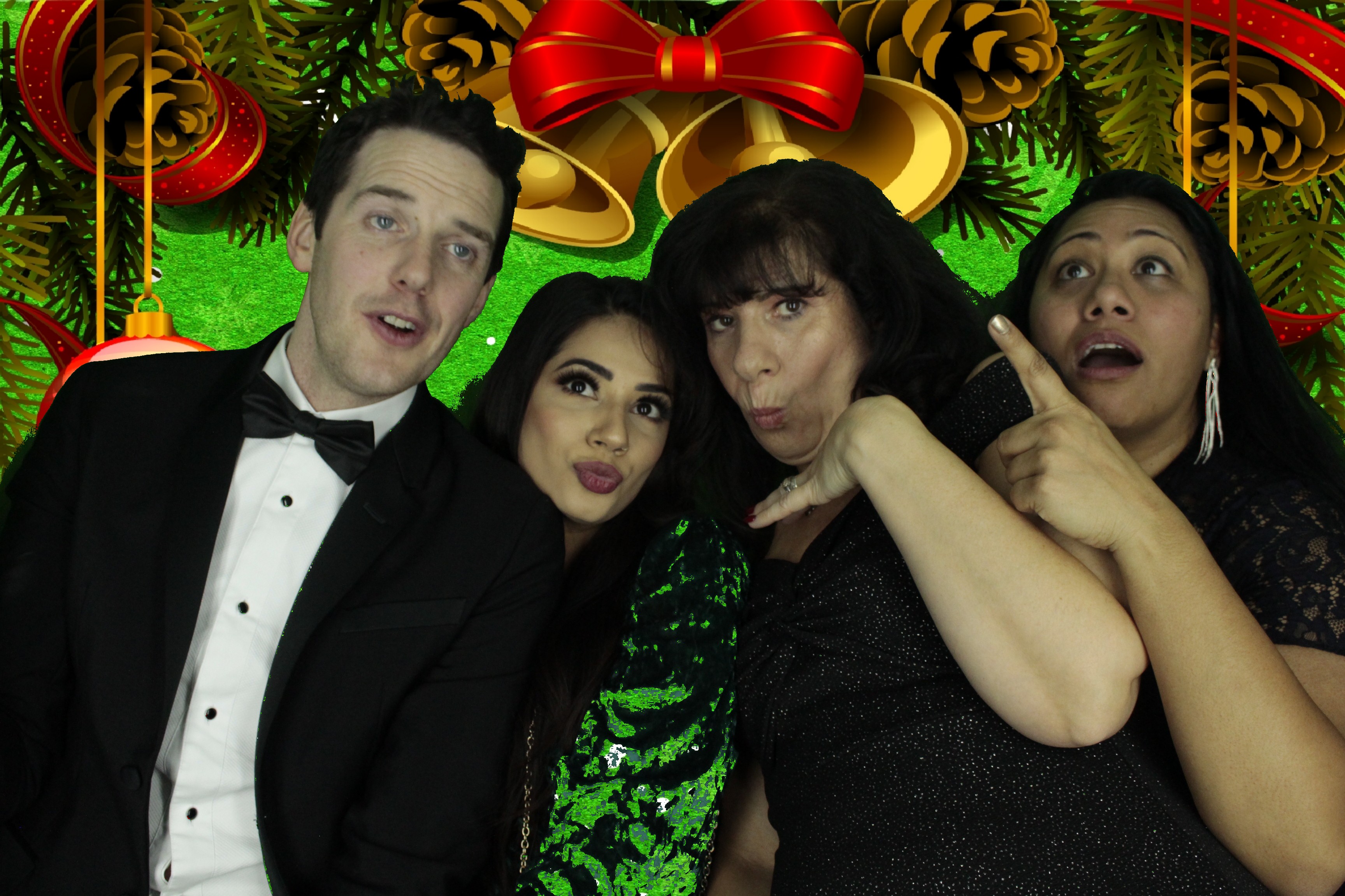Staffing 360 Solutions Christmas Party | View more photos from the event at gallery.myphotoboothexperience.co.uk/u/MyPhotoBoothExperienceLtd/Staffing-360-Solutions-Christmas-Party-0